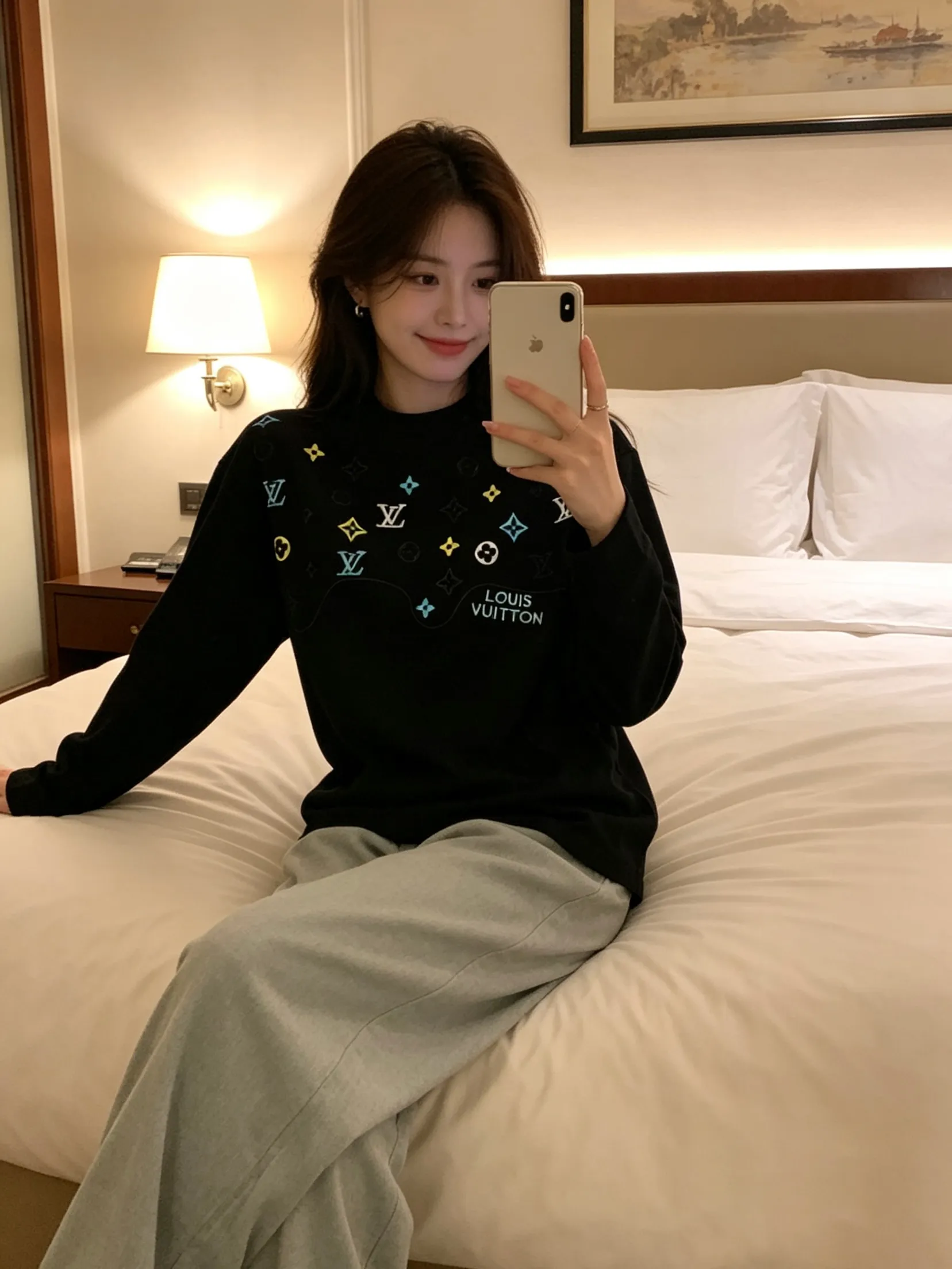 Louis Vuitton/ T